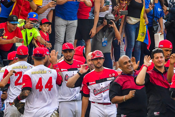 Venezuela y Panamá siguen invictos en la Serie del Caribe