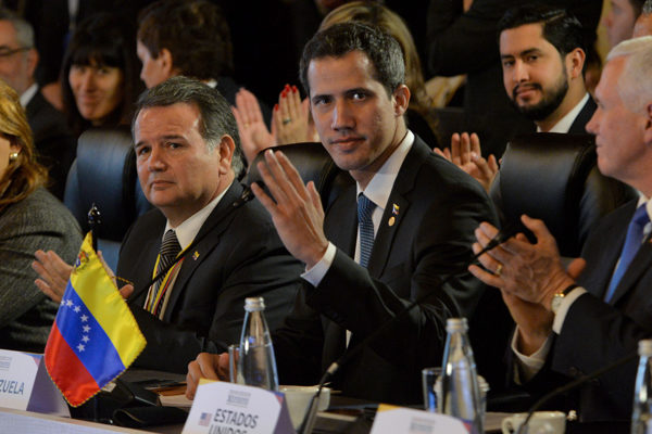 EEUU ratifica apoyo a Guaidó en reunión con principales partidos opositores