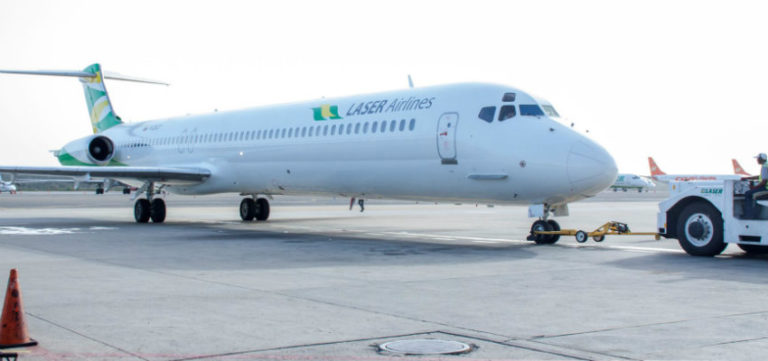 Avión Laser Airlines vuelos