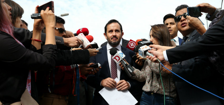 Gobierno de Ecuador presenta documentos de financiamiento venezolano a Correa