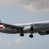 American Airlines reporta pérdida de US$676 millones pese a batir récord de ingresos en nueve meses