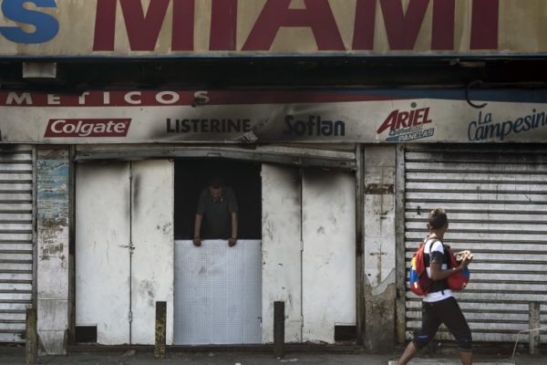 Mercados populares de Maracaibo abrirán tres días a la semana como medida preventiva por Covid-19