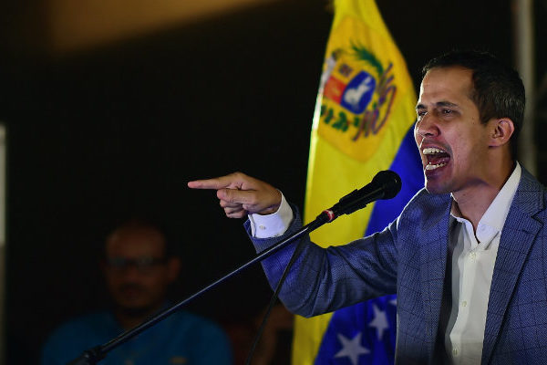 Oposición prepara asambleas para difundir los planes de Guaidó