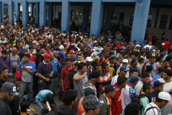 Crisis de migrantes venezolanos protagoniza debate de comunidad internacional en Bruselas