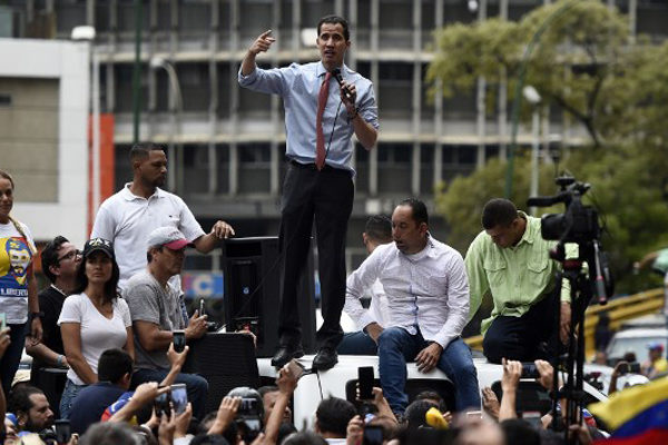 Guaidó comienza a preparar movilización nacional hacia Miraflores