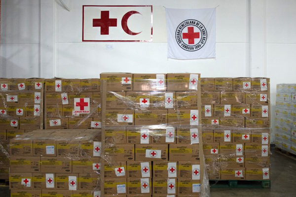 ‘Ayuda a paliar la grave situación’: Cruz Roja envió 40 toneladas de ayuda humanitaria a Venezuela