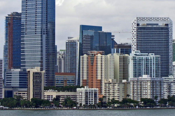 Informe: Mercado inmobiliario de Miami es inmune a la pandemia