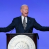 Joe Biden promete superar «temporada de oscuridad» en Estados Unidos