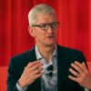 Tim Cook se convierte en multimillonario con subida de acciones de Apple a los US$2 billones