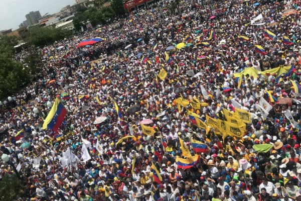 Impiden llegada de Guaidó a concentración en el estado Lara