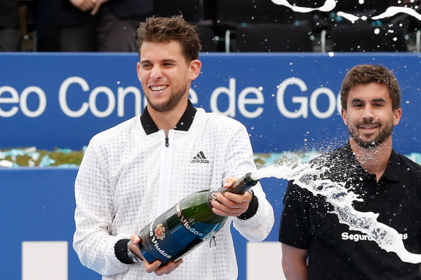 Thiem vence a Medvedev y se proclama campeón del Torneo de Barcelona