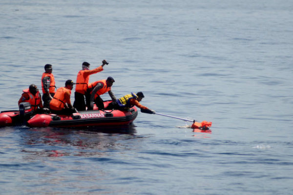 Naufragio entre Venezuela y Trinidad Tobago deja 24 desaparecidos