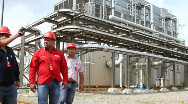 Pdvsa pone en marcha generador de electricidad para recuperar producción