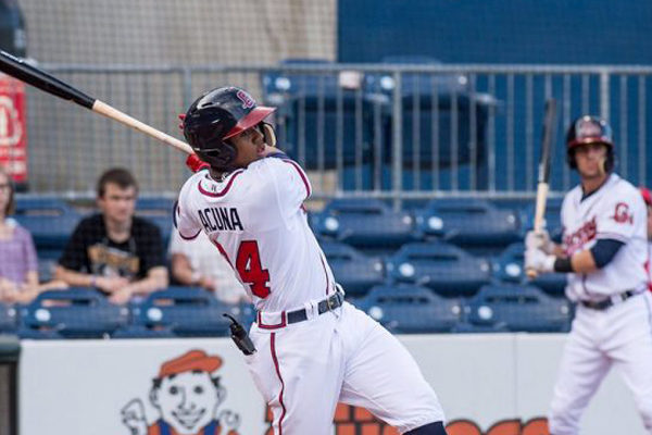 Venezolano Acuña firma histórica extensión de contrato con los Bravos de Atlanta