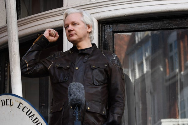 Gran Bretaña certifica solicitud estadounidense de extradición de Julian Assange