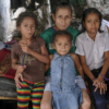 Otro fenómeno de la crisis: en Venezuela las abuelas vuelven a ser madres 