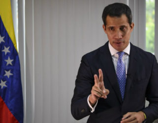 Guaidó acusa en la AN a gobierno de Maduro de financiar a grupos irregulares
