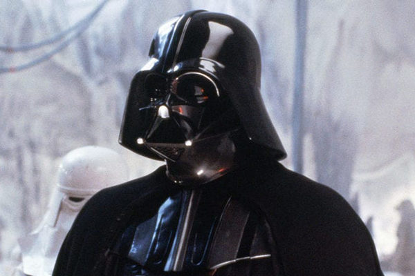 Subastan un traje de Darth Vader que podría alcanzar dos millones de dólares