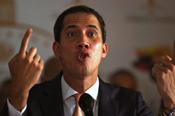 Guaidó dice que Iván Simonovis fue «liberado» por indulto presidencial