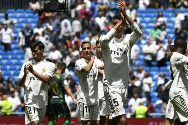 Real Madrid gana el derbi al Atlético y sigue su buen momento