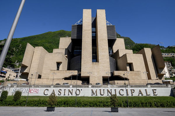 El mayor casino de Europa cierra y arrastra una pequeña comunidad
