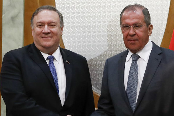 Pompeo exige a Rusia que cese de apoyar a Maduro