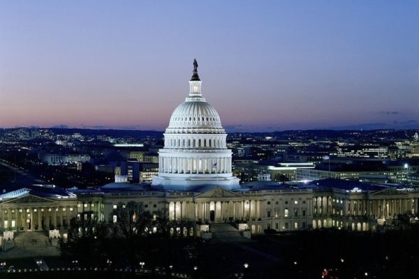 Congreso de EEUU debate fuertes límites al poder de las grandes tecnológicas