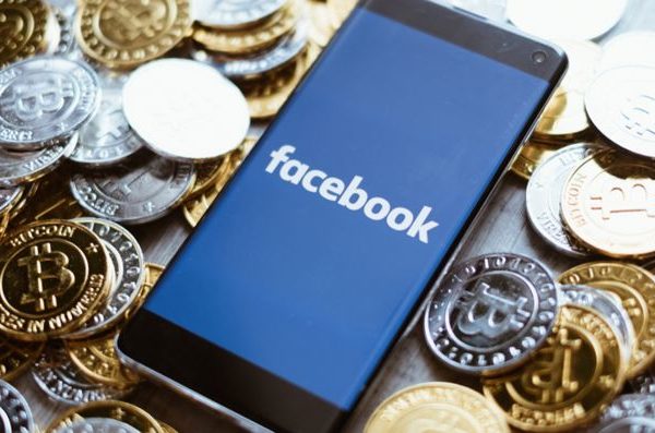 Criptomoneda de Facebook, Libra, comienza 2020 «sin luz verde»