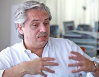 Elecciones argentinas: precandidato kirchnerista visitará a Lula en prisión brasileña