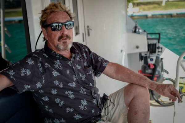 John McAfee, un excéntrico millonario refugiado en Cuba busca la presidencia de EEUU