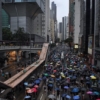 Miles de manifestantes toman de nuevo las calles en Hong Kong
