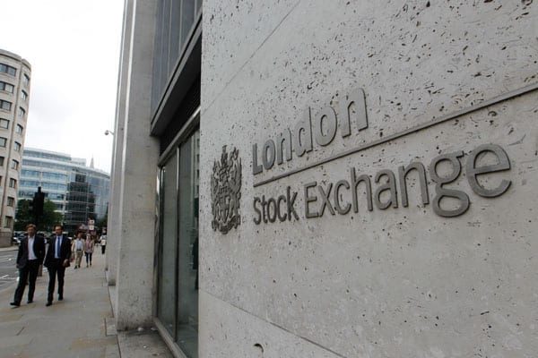 LSE acordó compra de Refinitiv por 27 mil millones de dólares para crear un gigante de datos