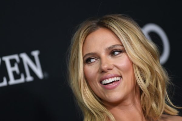 Scarlett Johansson encabeza lista de actriz mejor pagada de Forbes por segundo año