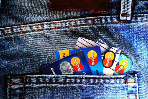 Beneficios y riesgos de la tecnología »contactless» de las tarjetas de crédito