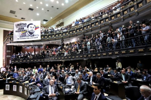 Fuerzas democráticas advierten que la AN elegida sin condiciones será desconocida