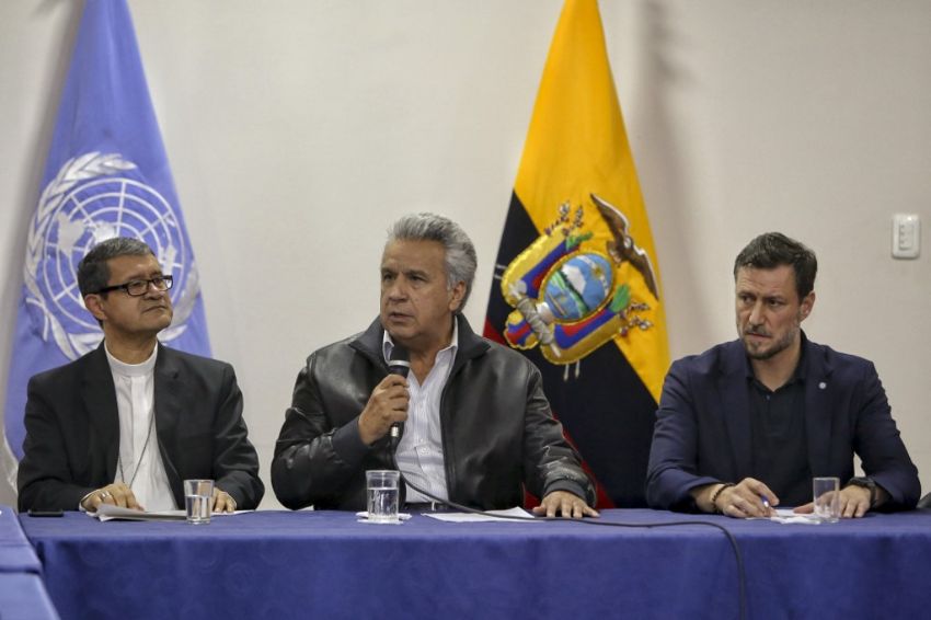 Ecuador exigir&aacute; resultado negativo de Covid19 a migrantes retornados