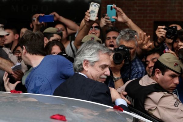 El «Peronismo» y Cristina regresan: Alberto Fernández es el nuevo presidente de Argentina