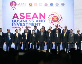 La cumbre de ASEAN arranca con el foco centrado en un megatratado comercial