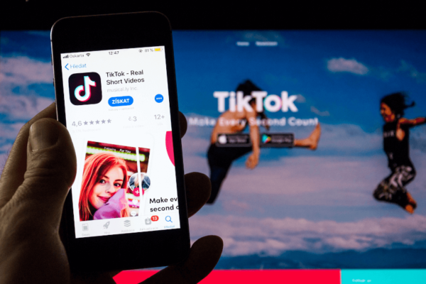 TikTok, la aplicación china que llegó a dominar las mentes de los jóvenes del mundo