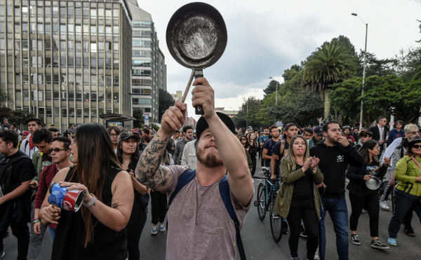 Manifestantes en Colombia pidieron diálogo «directo» a Duque