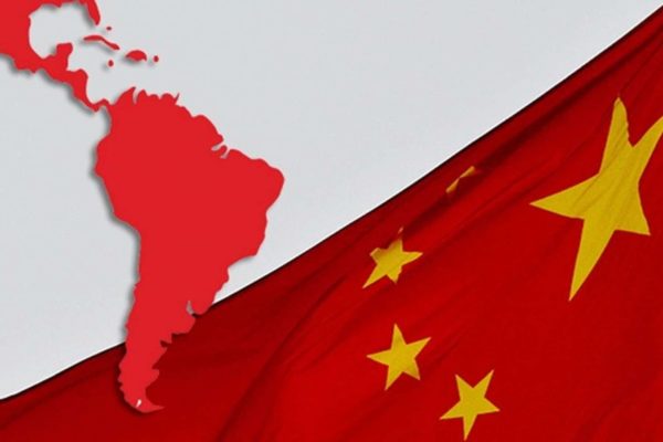 China insiste en pedir diálogo para superar crisis venezolana