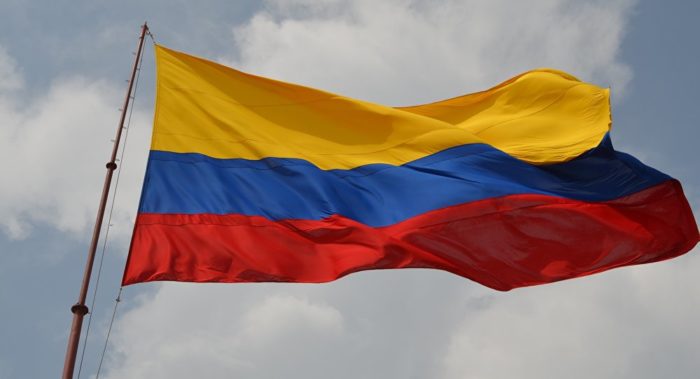 Gobierno de Colombia declara &laquo;emergencia econ&oacute;mica&raquo; tras hundimiento de la reforma tributaria