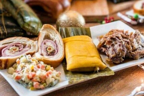 Un plato navideño puede costar US$15 en un restaurante en Táchira