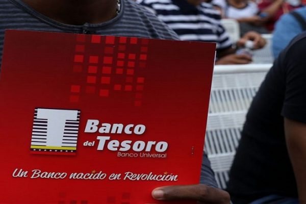 Banco del Tesoro entregó 15 mil millones de bolívares a jóvenes emprendedores