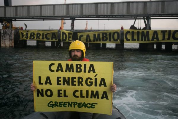 Greenpeace denuncia que continúan las inversiones masivas en energías fósiles