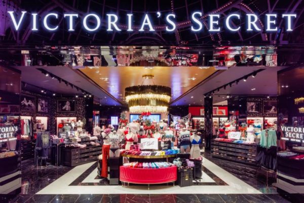 Firma privada compra 55% del capital de Victoria’s Secret por $525 millones