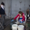 El suplicio por agua y combustible obliga a desafiar una «cuarentena con hambre»