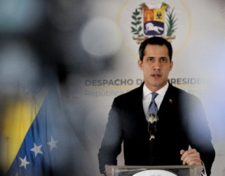 Juan Guaidó considera la posibilidad de participar en elecciones regionales del #21Nov