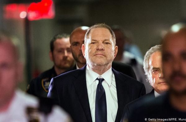 Harvey Weinstein sentenciado a una pena de 23 años de cárcel