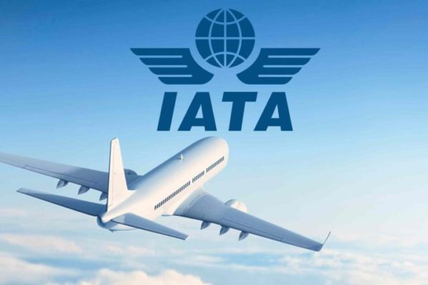 IATA cambia de director general en medio de una grave crisis del sector aéreo